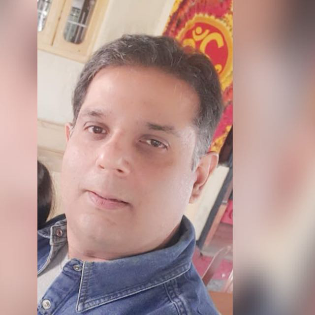 Sumit Relan, Wine Studio